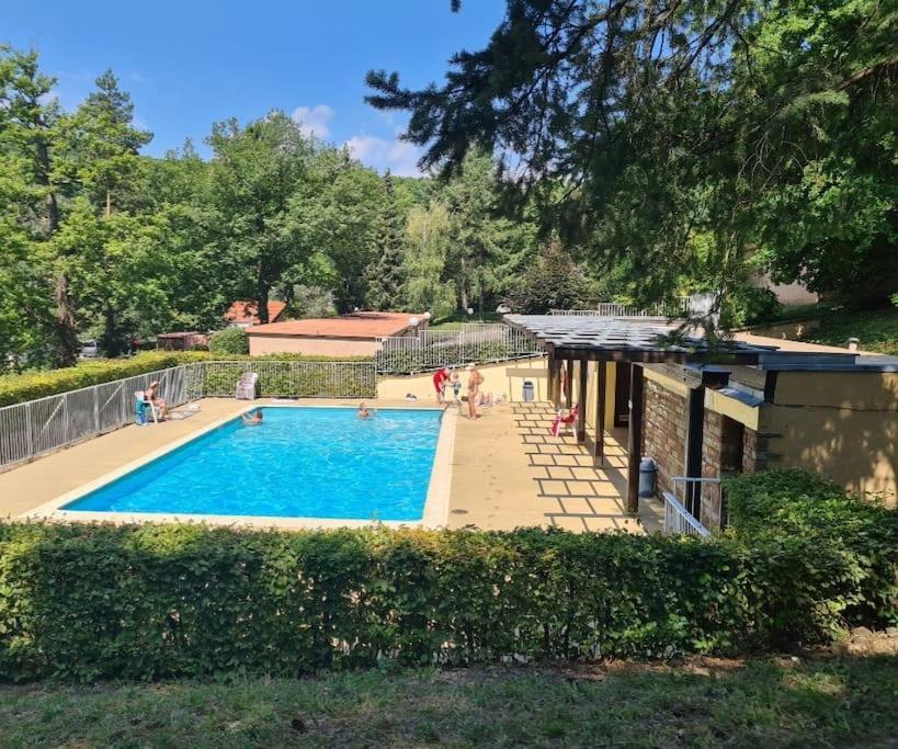 Appartement Au Calme Dans Residence Avec Piscine Boersch Esterno foto